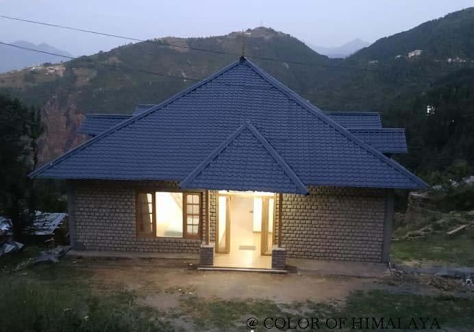 Loghouse At Khajjiar Lake Exterior photo
